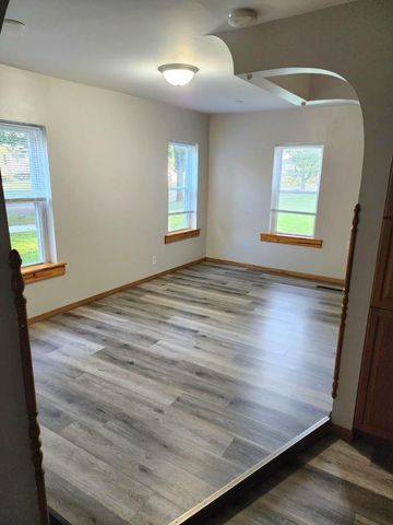 330 7th Street, Baraboo, WI 53913