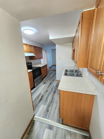 330 7th Street, Baraboo, WI 53913