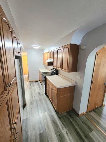 330 7th Street, Baraboo, WI 53913