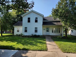 330 7th Street, Baraboo, WI 53913