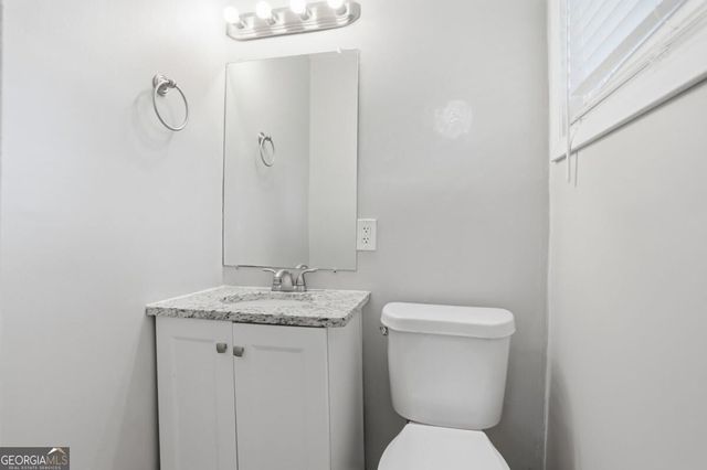3681 Daisy Drive, Decatur, GA 30032