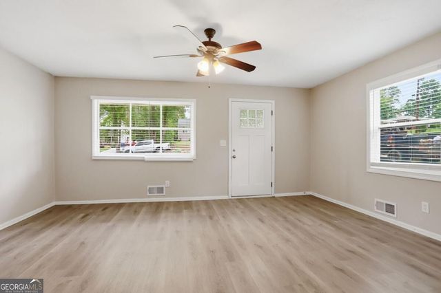 3681 Daisy Drive, Decatur, GA 30032