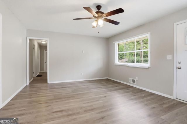 3681 Daisy Drive, Decatur, GA 30032