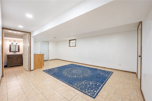 3862 State Route 31, Donegal, PA 15628