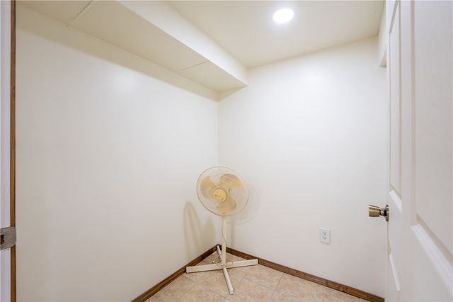 3862 State Route 31, Donegal, PA 15628