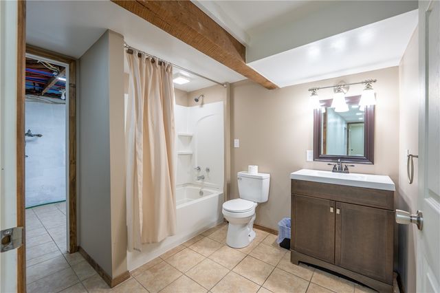 3862 State Route 31, Donegal, PA 15628