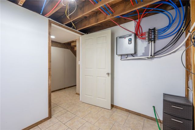 3862 State Route 31, Donegal, PA 15628