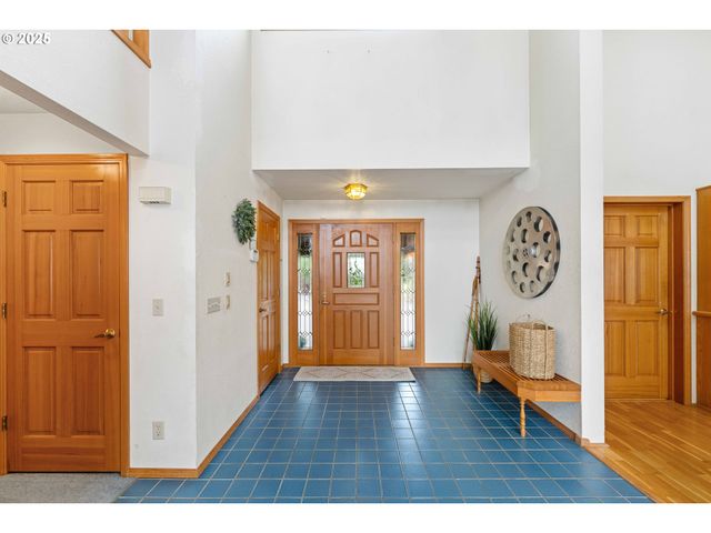 1270 SEAGATE Ave, Coos Bay, OR 97420