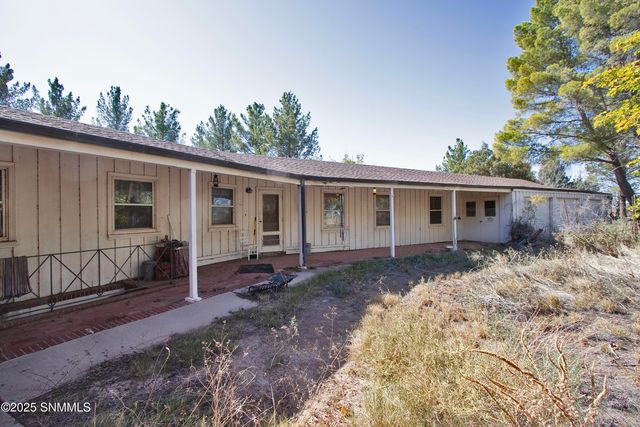 110 SW Creosote Road, Deming, NM 88030