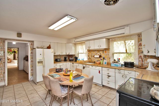 110 SW Creosote Road, Deming, NM 88030