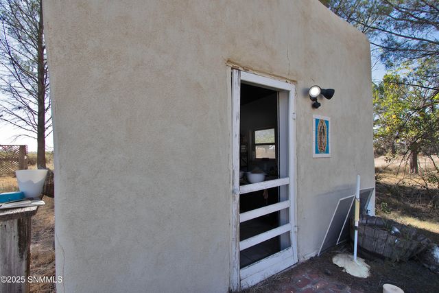 110 SW Creosote Road, Deming, NM 88030