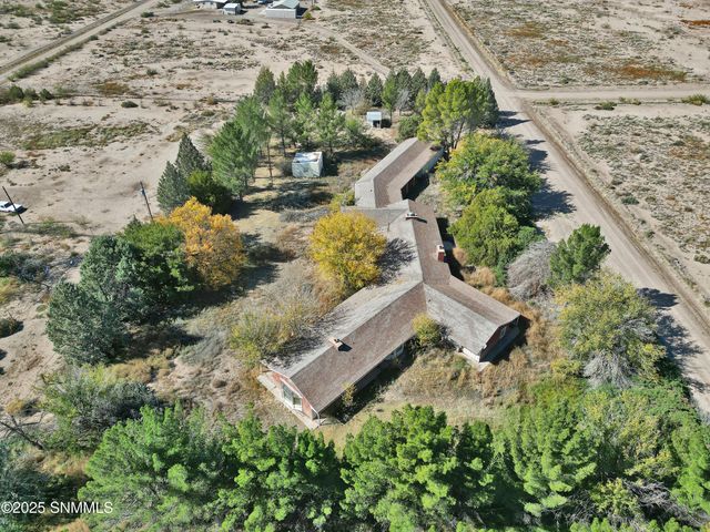 110 SW Creosote Road, Deming, NM 88030