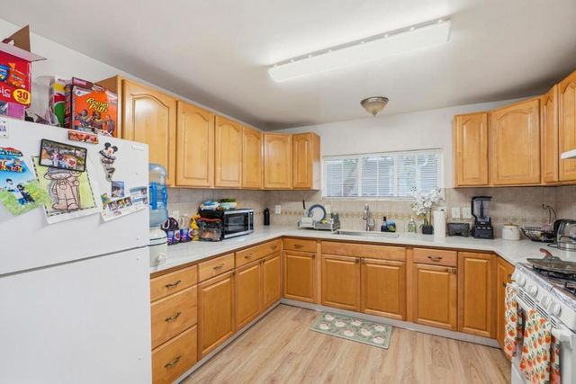 1008 Hamilton Avenue, Seaside, CA 93955