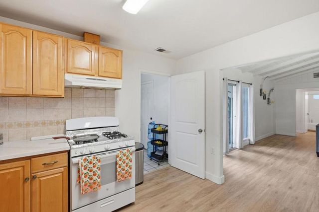 1008 Hamilton Avenue, Seaside, CA 93955