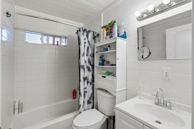 1008 Hamilton Avenue, Seaside, CA 93955