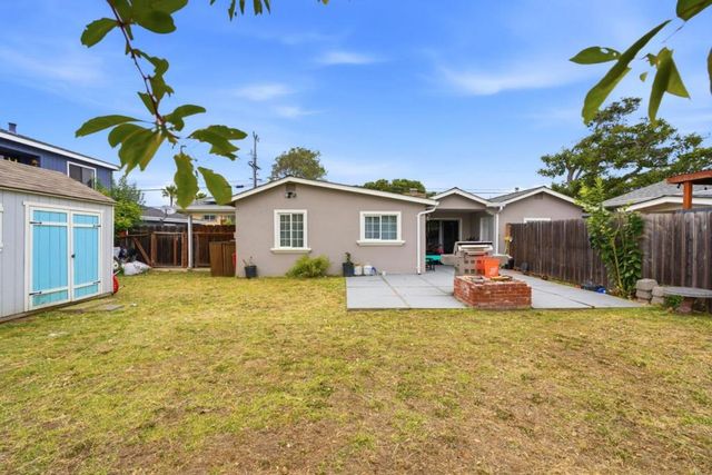 1008 Hamilton Avenue, Seaside, CA 93955
