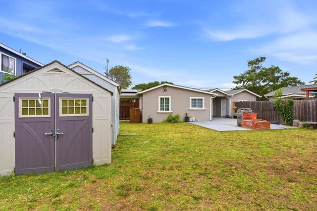 1008 Hamilton Avenue, Seaside, CA 93955