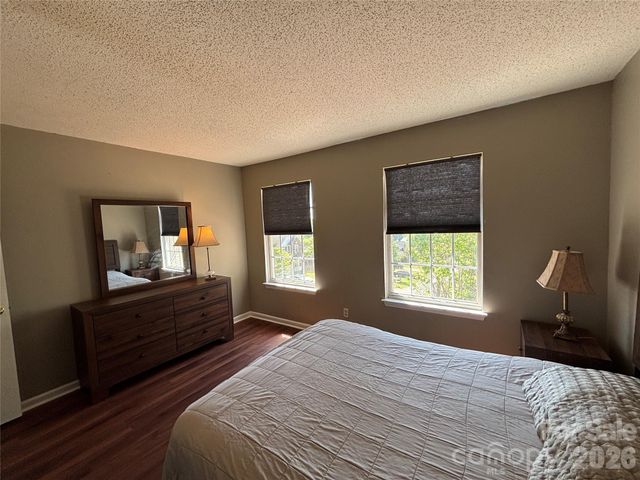 2601 Yarrow Road, Charlotte, NC 28213