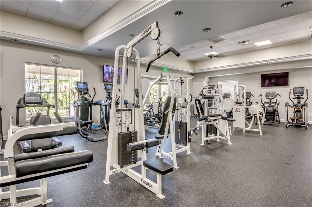 Image 43 of property listing at 2710 Brightside CT, Cape Coral, FL 33991