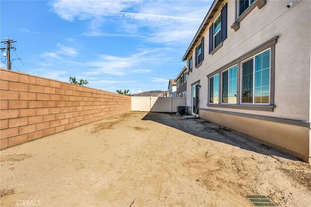 1744 Wisteria, San Jacinto, CA 92583