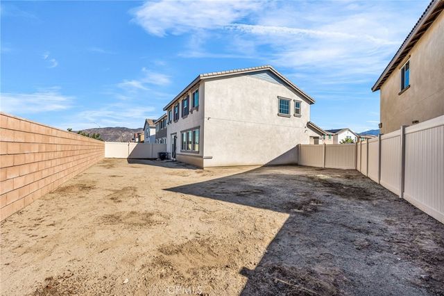 1744 Wisteria, San Jacinto, CA 92583