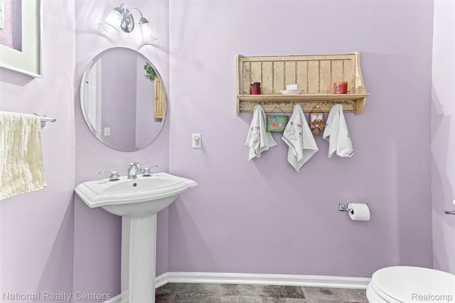 2028 Applebrook Drive, Commerce Charter Township, MI 48382