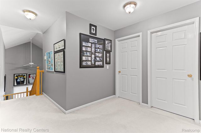 2028 Applebrook Drive, Commerce Charter Township, MI 48382