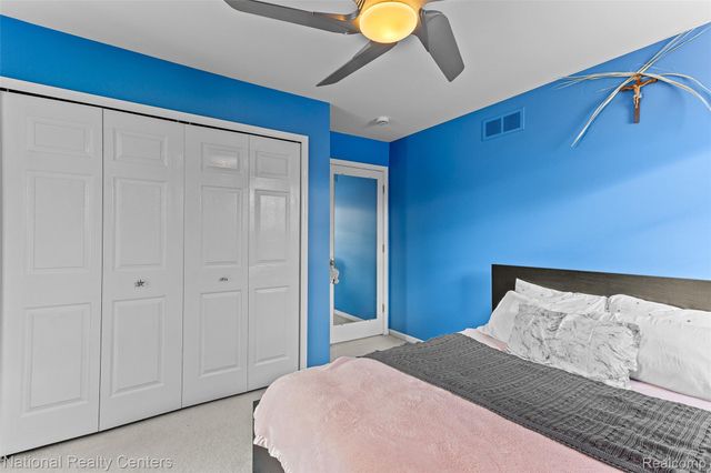 2028 Applebrook Drive, Commerce Charter Township, MI 48382