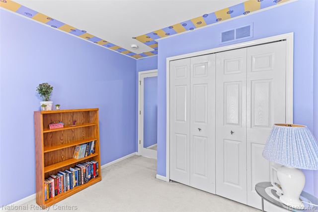 2028 Applebrook Drive, Commerce Charter Township, MI 48382