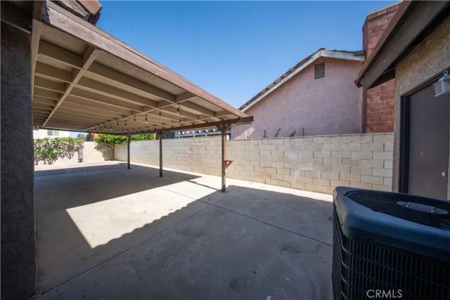 11340 Springoak, Fontana, CA 92337