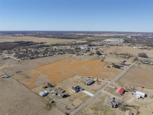 000 Old Sherman Road, Whitesboro, TX 76273