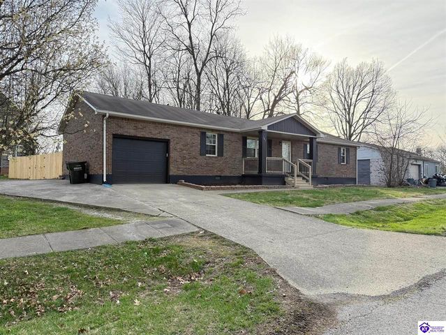 101 Amanda Court, Radcliff, KY 42701