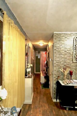 992 Jennings Street, Bronx, NY 10460