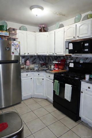 992 Jennings Street, Bronx, NY 10460