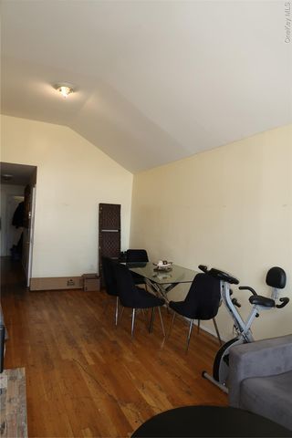 992 Jennings Street, Bronx, NY 10460