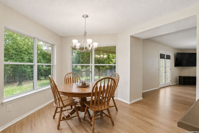8118 Stagwood, San Antonio, TX 78254