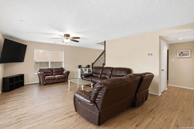 8118 Stagwood, San Antonio, TX 78254
