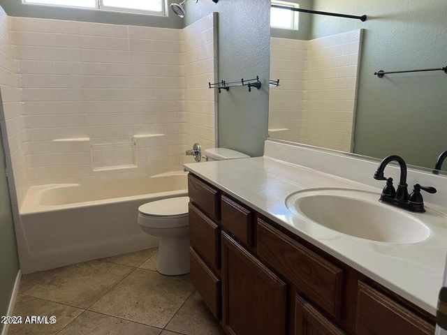 7922 W ROSS Avenue, Peoria, AZ 85382