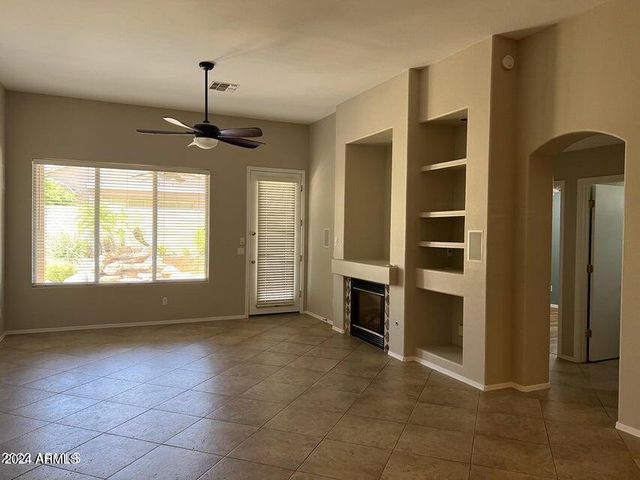 7922 W ROSS Avenue, Peoria, AZ 85382