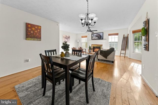 6885 CARAVAN CT, Columbia, MD 21044