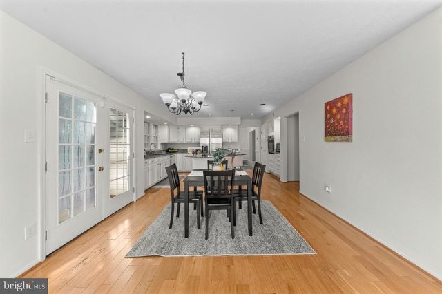 6885 CARAVAN CT, Columbia, MD 21044
