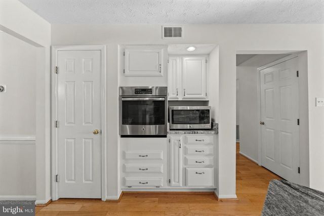 6885 CARAVAN CT, Columbia, MD 21044