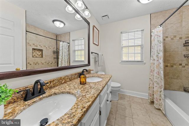 6885 CARAVAN CT, Columbia, MD 21044