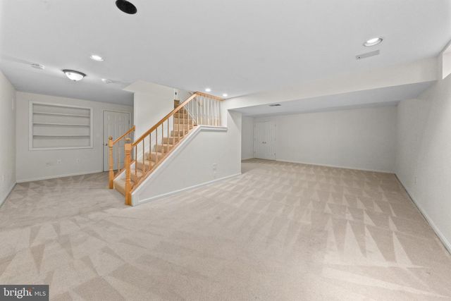 6885 CARAVAN CT, Columbia, MD 21044