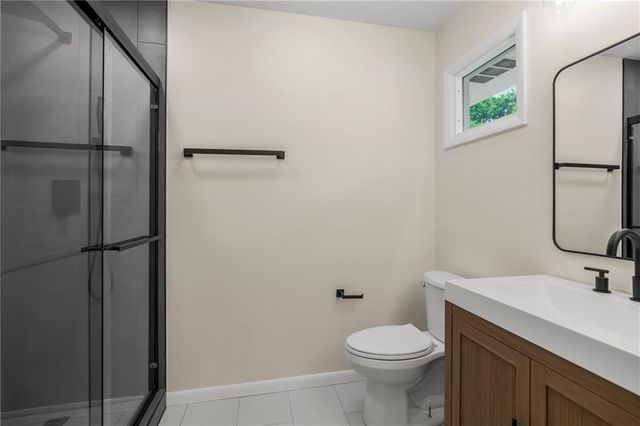 9500 Buena Vista Street, Overland Park, KS 66207
