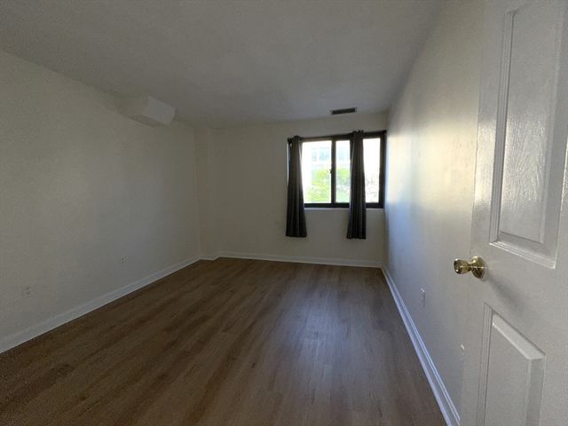 1600 Massachusetts Ave 303, Cambridge, MA 02138