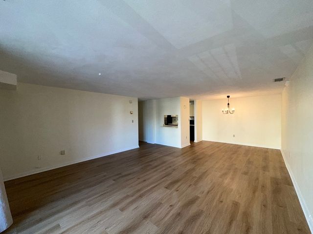 1600 Massachusetts Ave 303, Cambridge, MA 02138