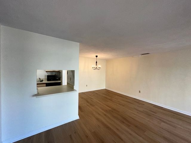 1600 Massachusetts Ave 303, Cambridge, MA 02138