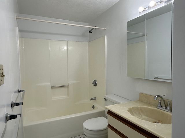 1600 Massachusetts Ave 303, Cambridge, MA 02138