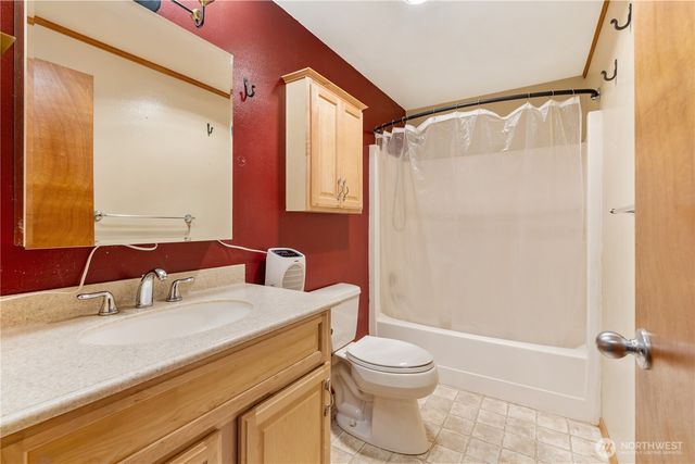 124 Highland Valley Road, Morton, WA 98356